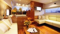Yacht WAVE RUNNER -  Main Salon